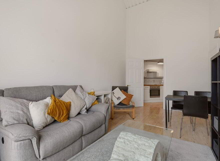 101 The Firs, Winter Garden, Pearse Street, Dublin 2, D02