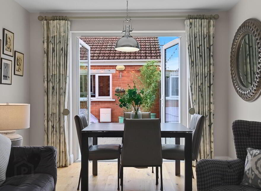23 Kensington Gardens South, Belfast, BT5 6NN