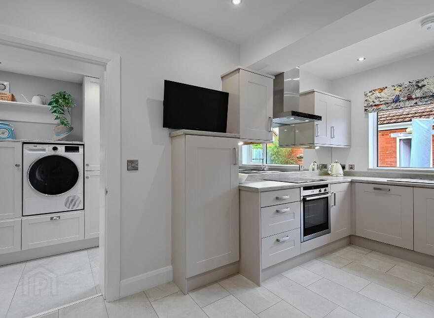 23 Kensington Gardens South, Belfast, BT5 6NN