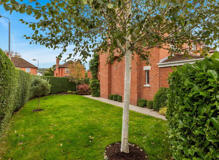 23 Kensington Gardens South, Belfast, BT5 6NN