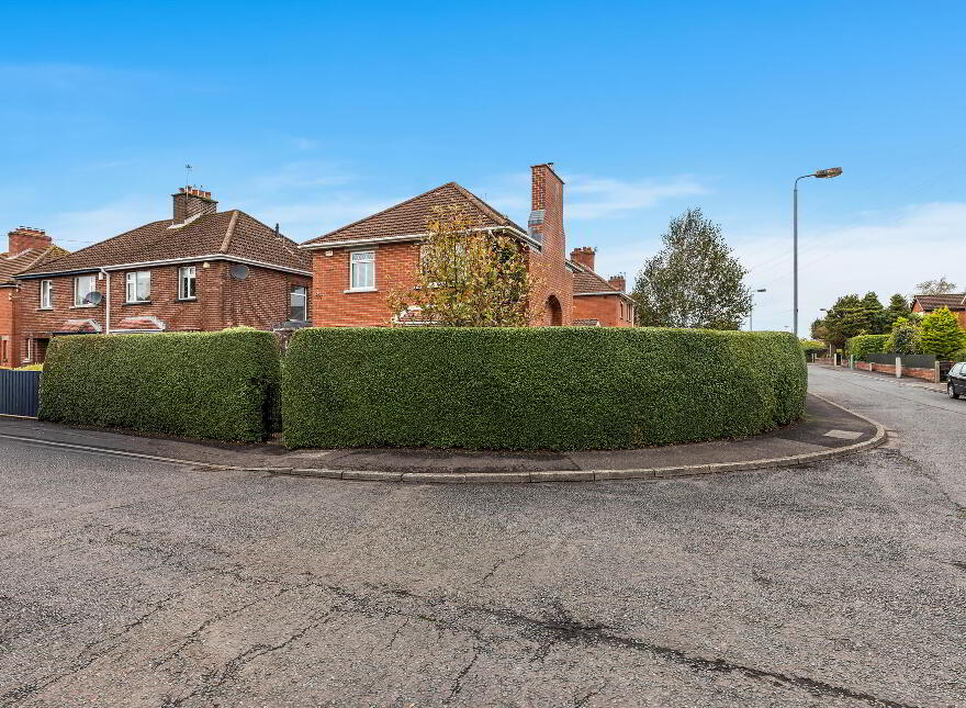 23 Kensington Gardens South, Belfast, BT5 6NN