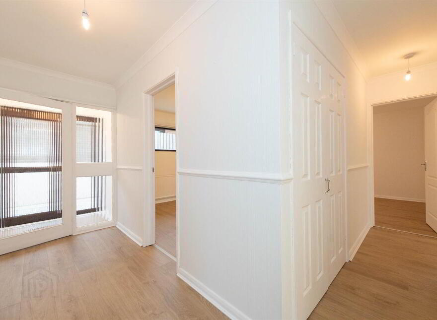 15 Marlborough Crescent, Carryduff, Belfast, BT8 8NP