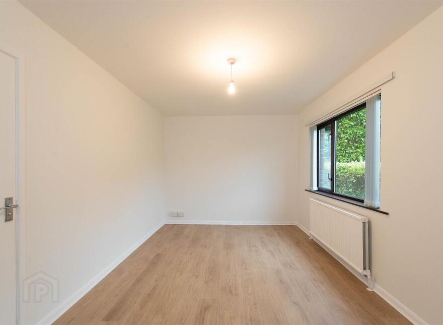 15 Marlborough Crescent, Carryduff, Belfast, BT8 8NP