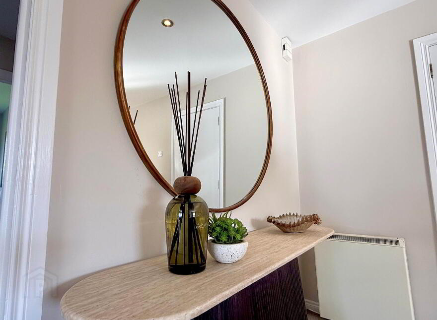 2 Drumkeen Manor, Forestside / Upper Galwally, Belfast, BT8 7AZ