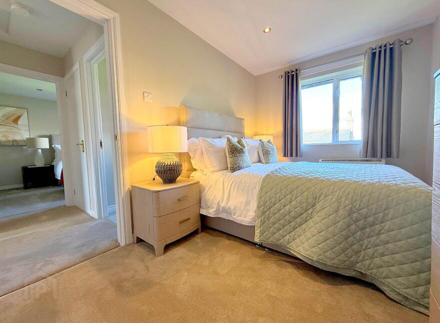 2 Drumkeen Manor, Forestside / Upper Galwally, Belfast, BT8 7AZ