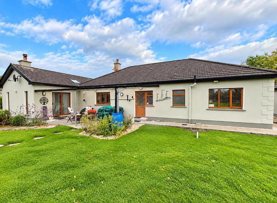 Windfell, Moyne, Ballaghaderreen, F45HP28