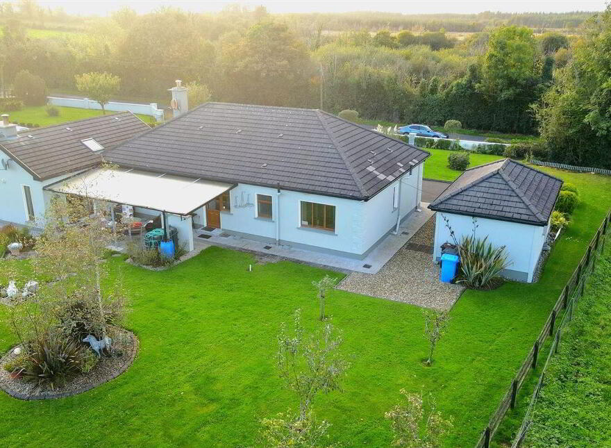 Windfell, Moyne, Ballaghaderreen, F45HP28