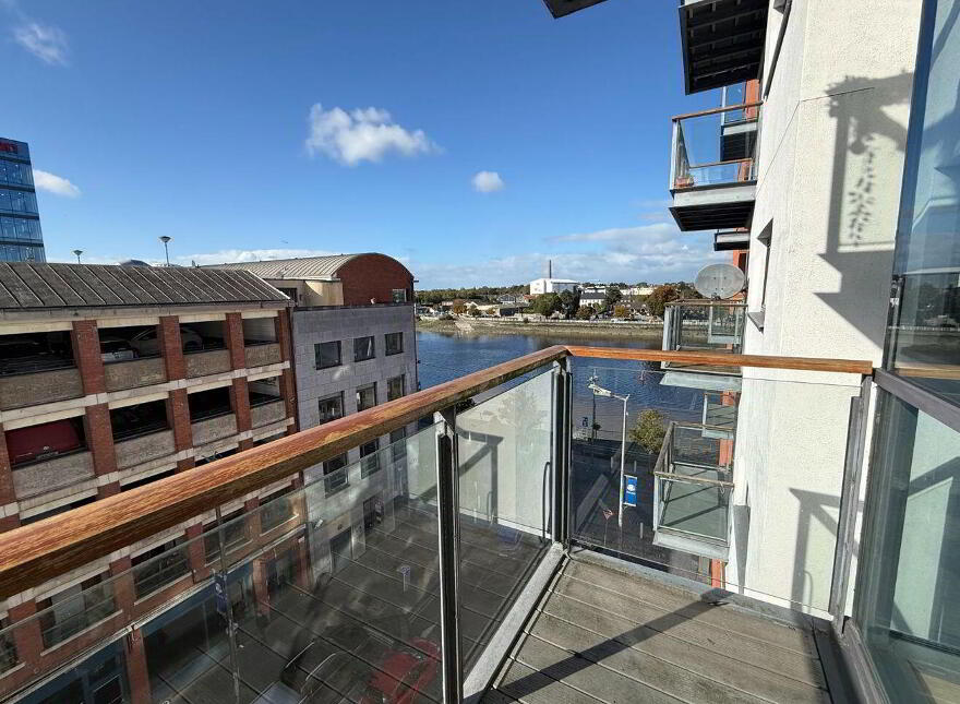 Apartment 313 Harvey's Quay Apartments, Ennis Road, V94N26V