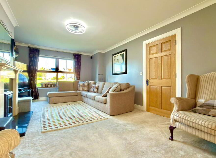 19 Stoneleigh, Ballymore, N91PX90