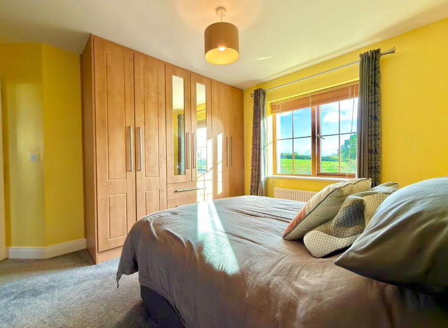 19 Stoneleigh, Ballymore, N91PX90