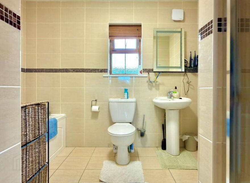 19 Stoneleigh, Ballymore, N91PX90