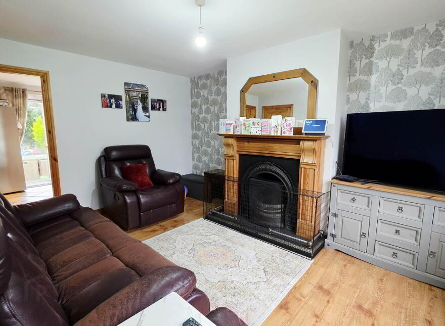 4 Woodford Court, Kinoughtragh, Derrylin, Enniskillen, BT92 9PY