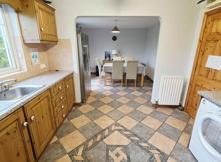 4 Woodford Court, Kinoughtragh, Derrylin, Enniskillen, BT92 9PY