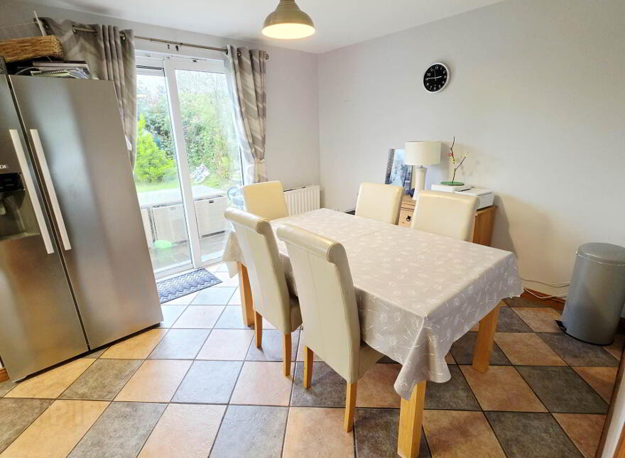4 Woodford Court, Kinoughtragh, Derrylin, Enniskillen, BT92 9PY