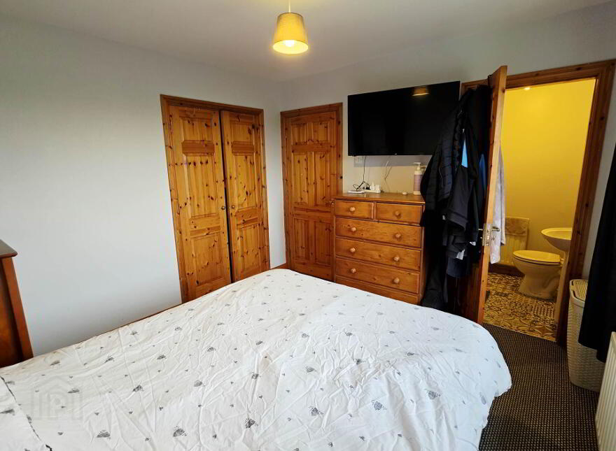 4 Woodford Court, Kinoughtragh, Derrylin, Enniskillen, BT92 9PY