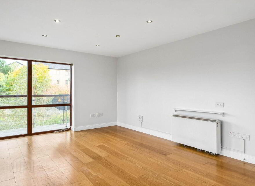 8 Hunters Hall, Hunters Wood, Ballycullen, Dublin 24, D24VX80