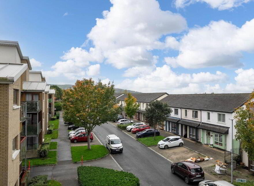 8 Hunters Hall, Hunters Wood, Ballycullen, Dublin 24, D24VX80