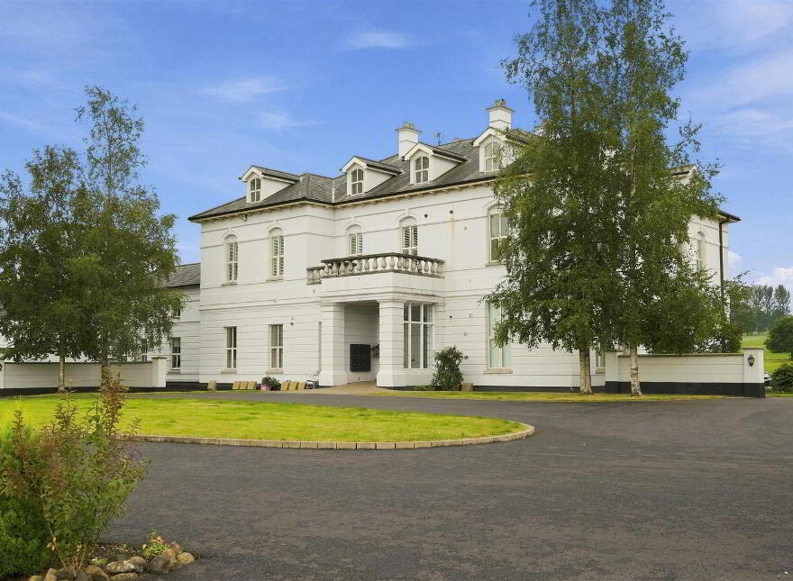 9 Oldstone Manor, Antrim, BT41 4DY