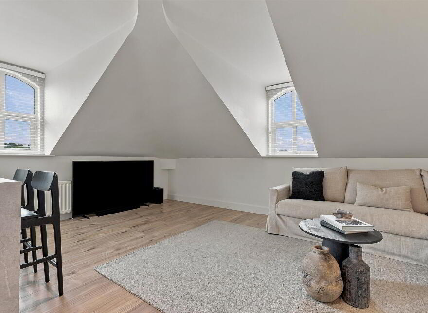 9 Oldstone Manor, Antrim, BT41 4DY