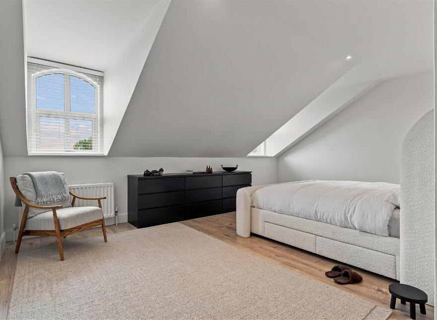 9 Oldstone Manor, Antrim, BT41 4DY