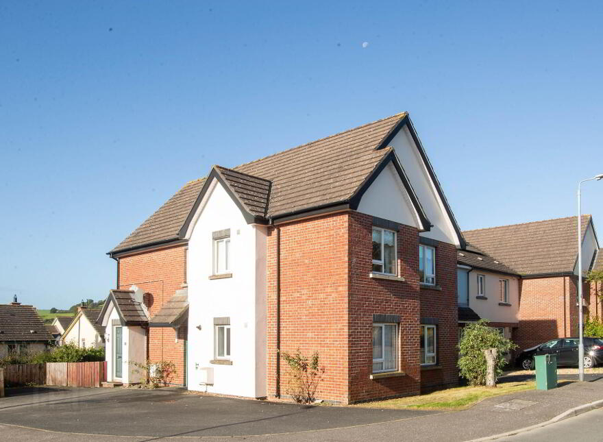 8 Castleglen, Dundrum, BT33 0RH photo