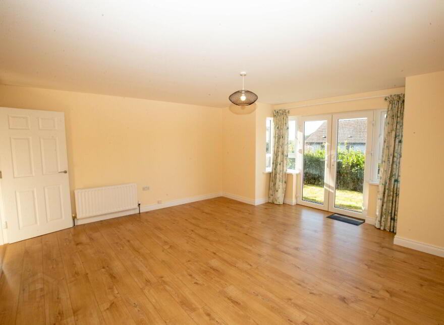 8 Castleglen, Dundrum, BT33 0RH