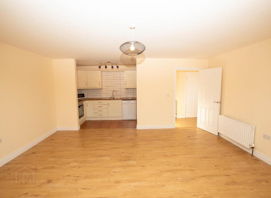 8 Castleglen, Dundrum, BT33 0RH