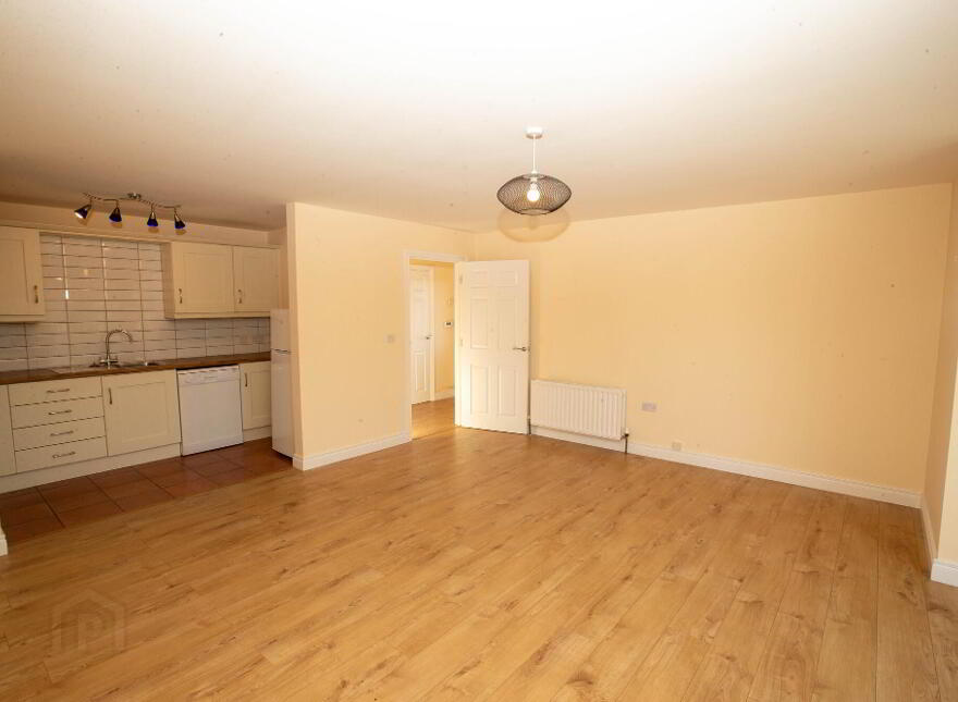 8 Castleglen, Dundrum, BT33 0RH