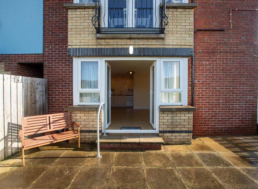 8 Castleglen, Dundrum, BT33 0RH