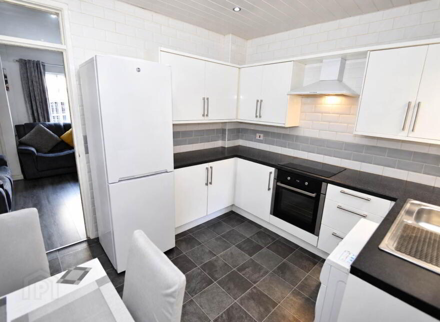 58 Iveagh Street, Belfast, BT12 6AU