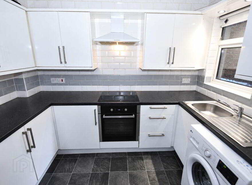 58 Iveagh Street, Belfast, BT12 6AU