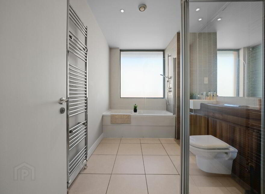 Apartment 7.43 The Arc 2L Queens Road, Belfast, BT3 9FN
