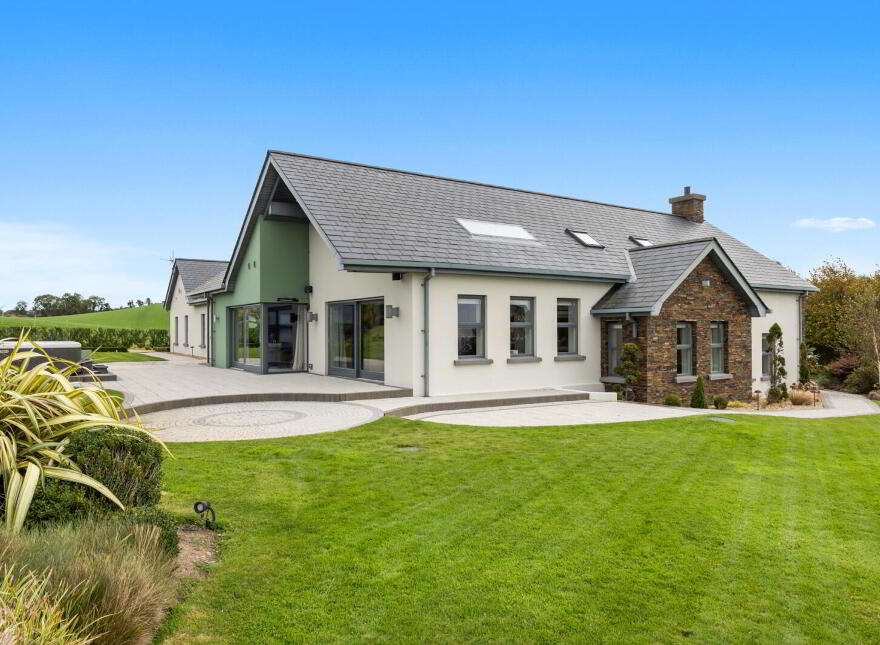 88b Portaferry Road, Newtownards, BT23 8SN
