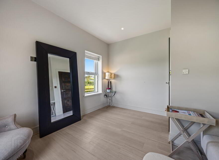 88b Portaferry Road, Newtownards, BT23 8SN