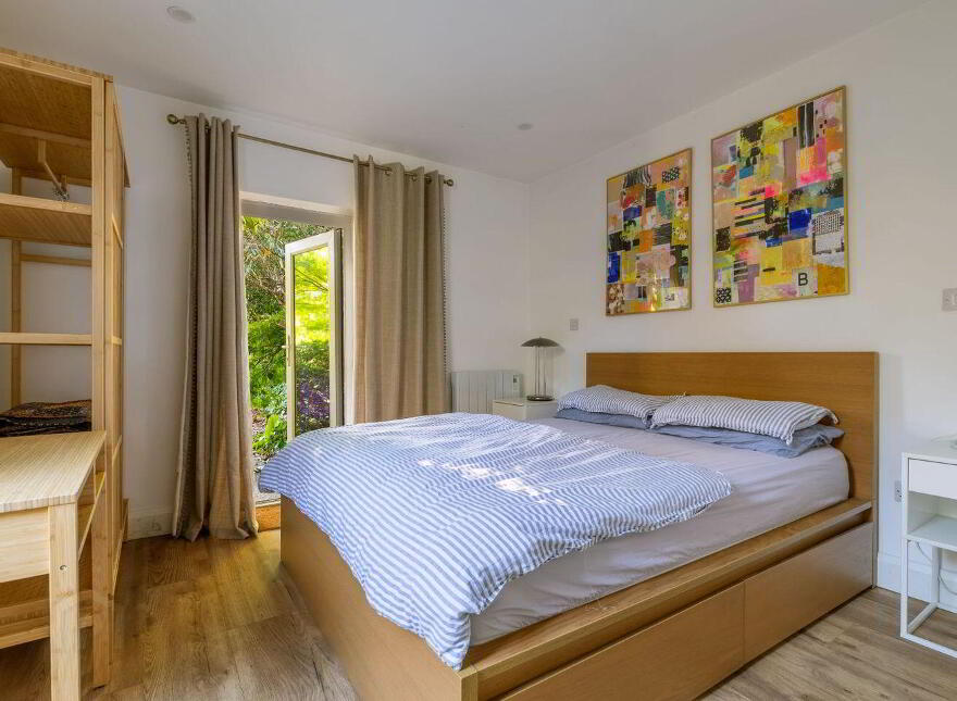 Lakemount, Barnavara Hill, Riverstown, T45X340
