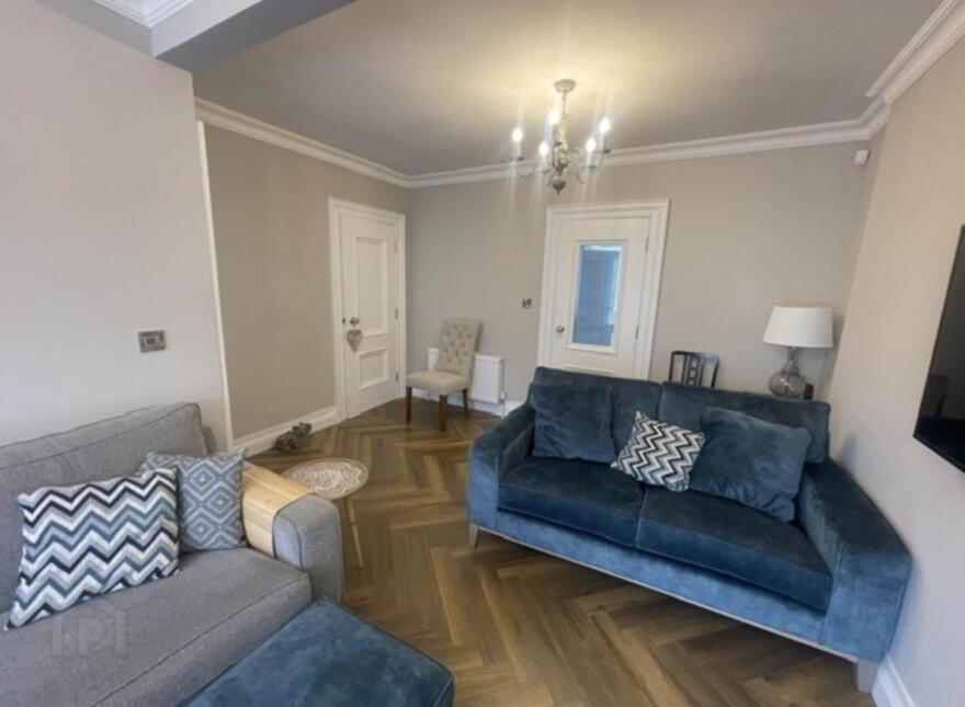 33 Victoria Street, Armagh, BT61 9DS