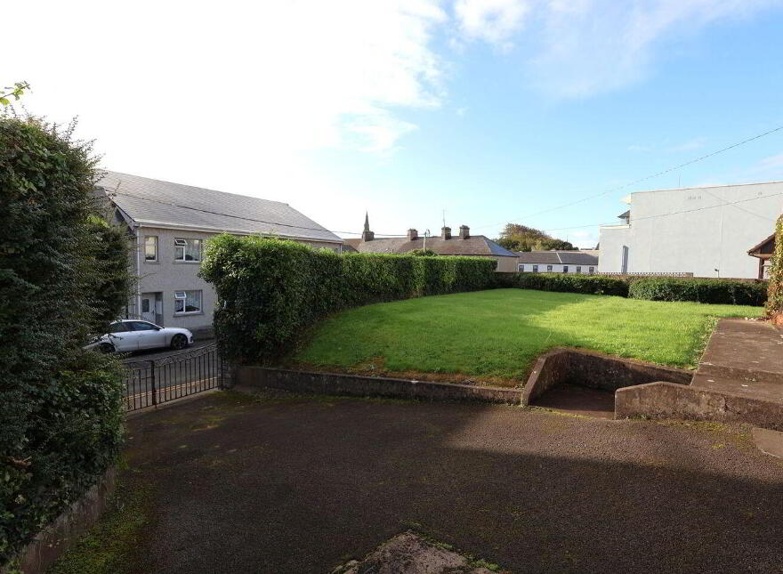 El Madrigal, Nally Street, Ballina, F26V6D5