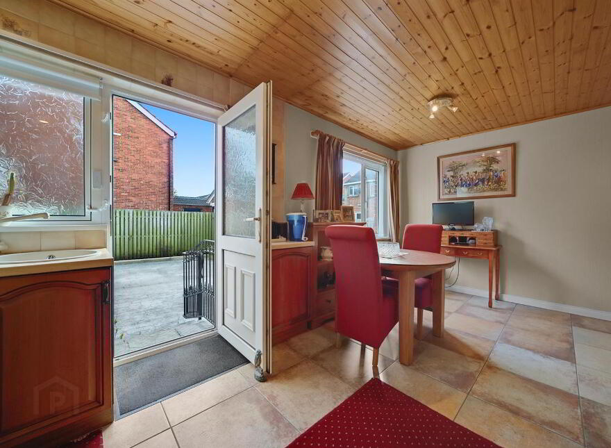 3 Sandyknowes Crescent, Newtownabbey, BT36 5DJ
