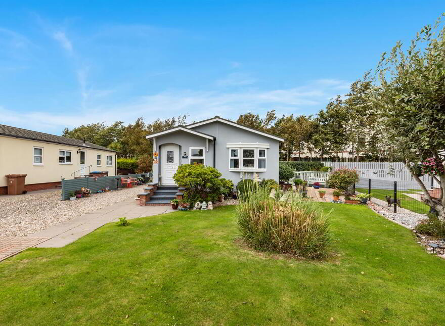 5 Linnet Drive, Ballyhalbert, BT22 1BE