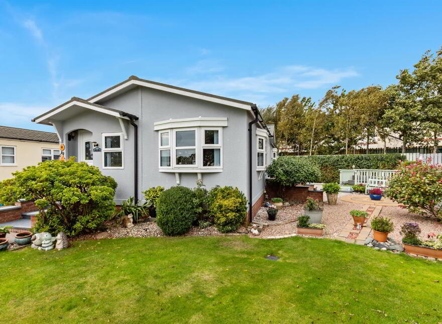 5 Linnet Drive, Ballyhalbert, BT22 1BE