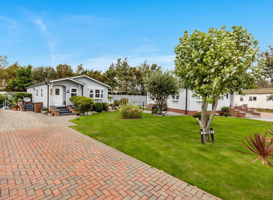 5 Linnet Drive, Ballyhalbert, BT22 1BE