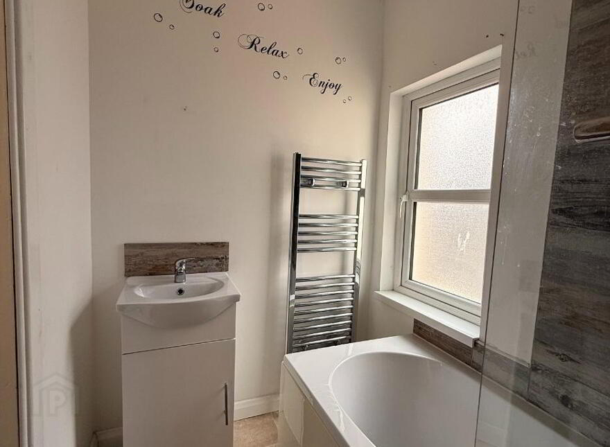 19 Ainsworth Avenue, Belfast, BT13 3EN