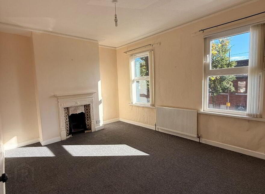 19 Ainsworth Avenue, Belfast, BT13 3EN
