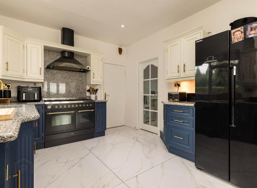 96 Belfast Road, Dollingstown, Lurgan, BT66 7JT