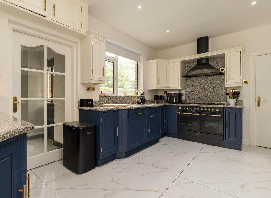 96 Belfast Road, Dollingstown, Lurgan, BT66 7JT