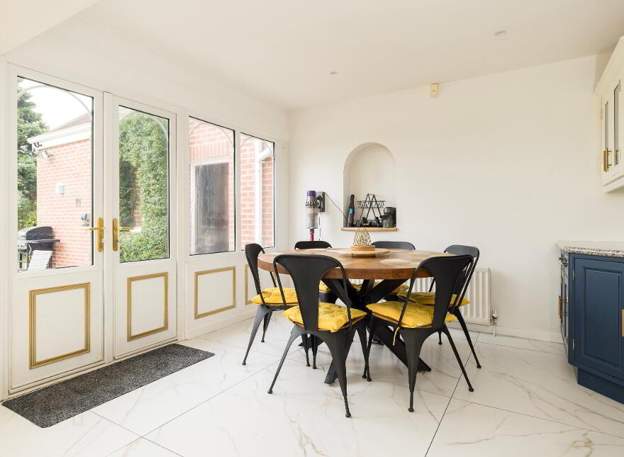 96 Belfast Road, Dollingstown, Lurgan, BT66 7JT