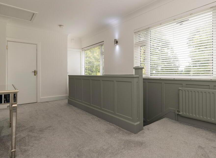 96 Belfast Road, Dollingstown, Lurgan, BT66 7JT