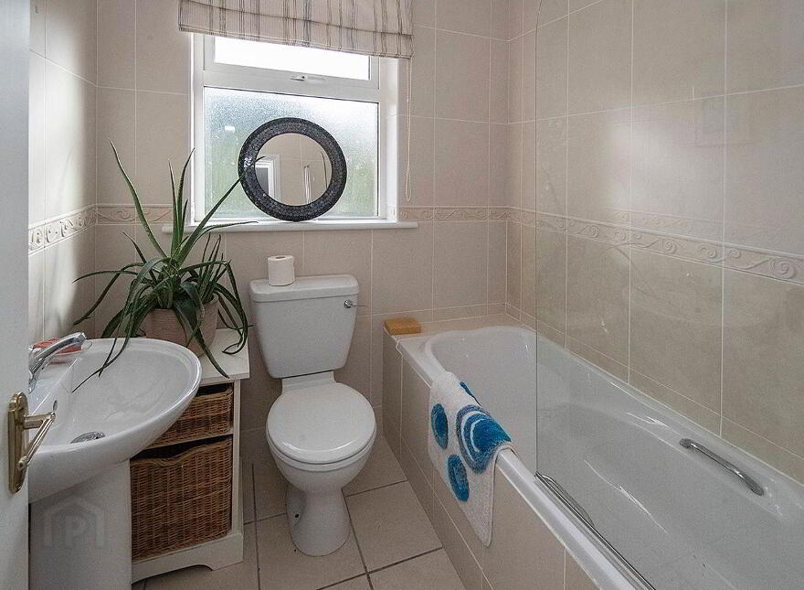 61 An Grianán, Ballinroad, Dungarvan, X35FF84