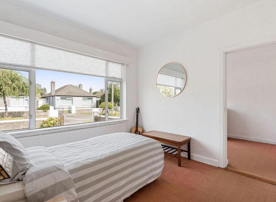 33 Dangan Park, Kimmage, D12V027