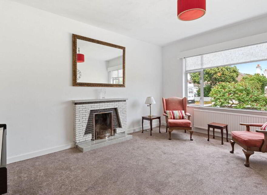 33 Dangan Park, Kimmage, D12V027
